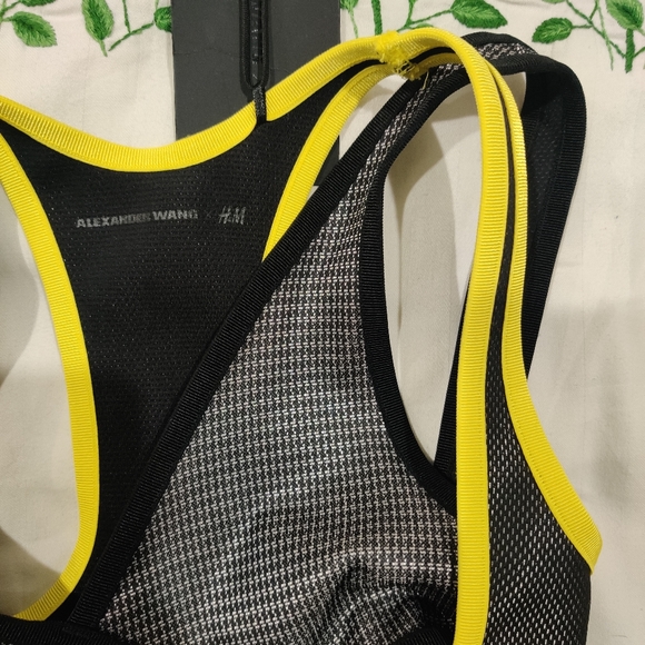 Alexander Wang & HM sports bra - Picture 8 of 8